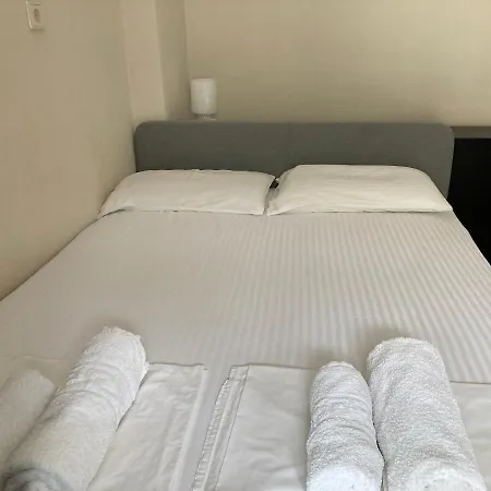 Seaside Apartament Flogita