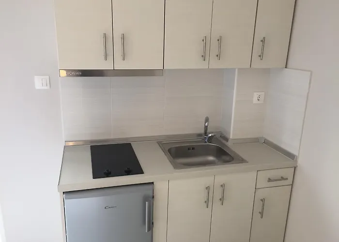 Apartment Seaside Flogita